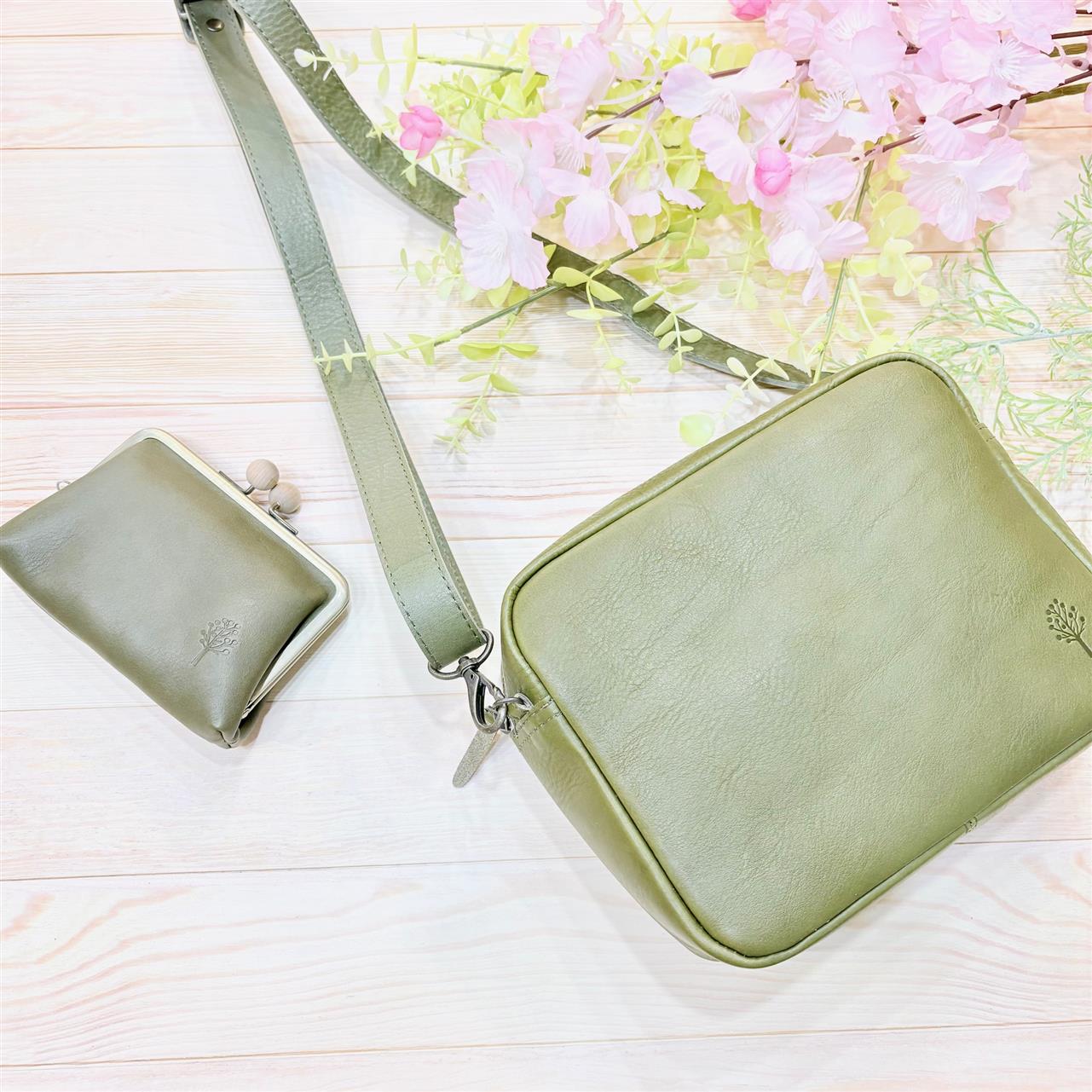 Kanmi「ドロップツリー BOXショルダーバッグ」