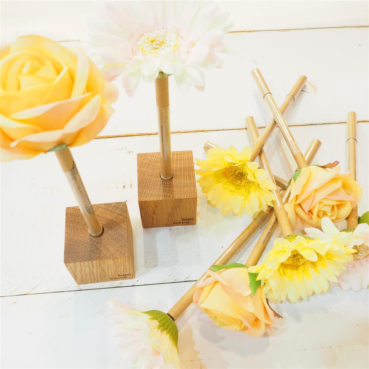 ボタニカルペンの素敵な新作が届きました。